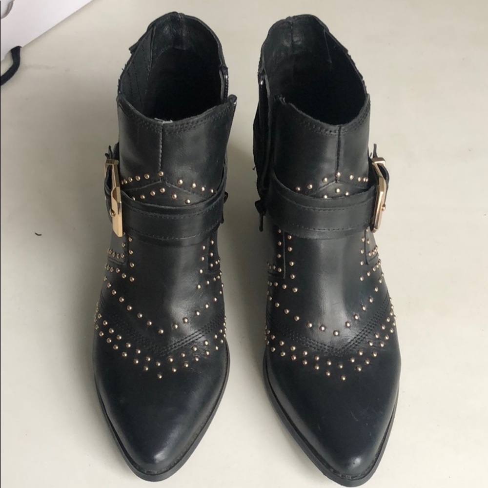 Leather ankle boots